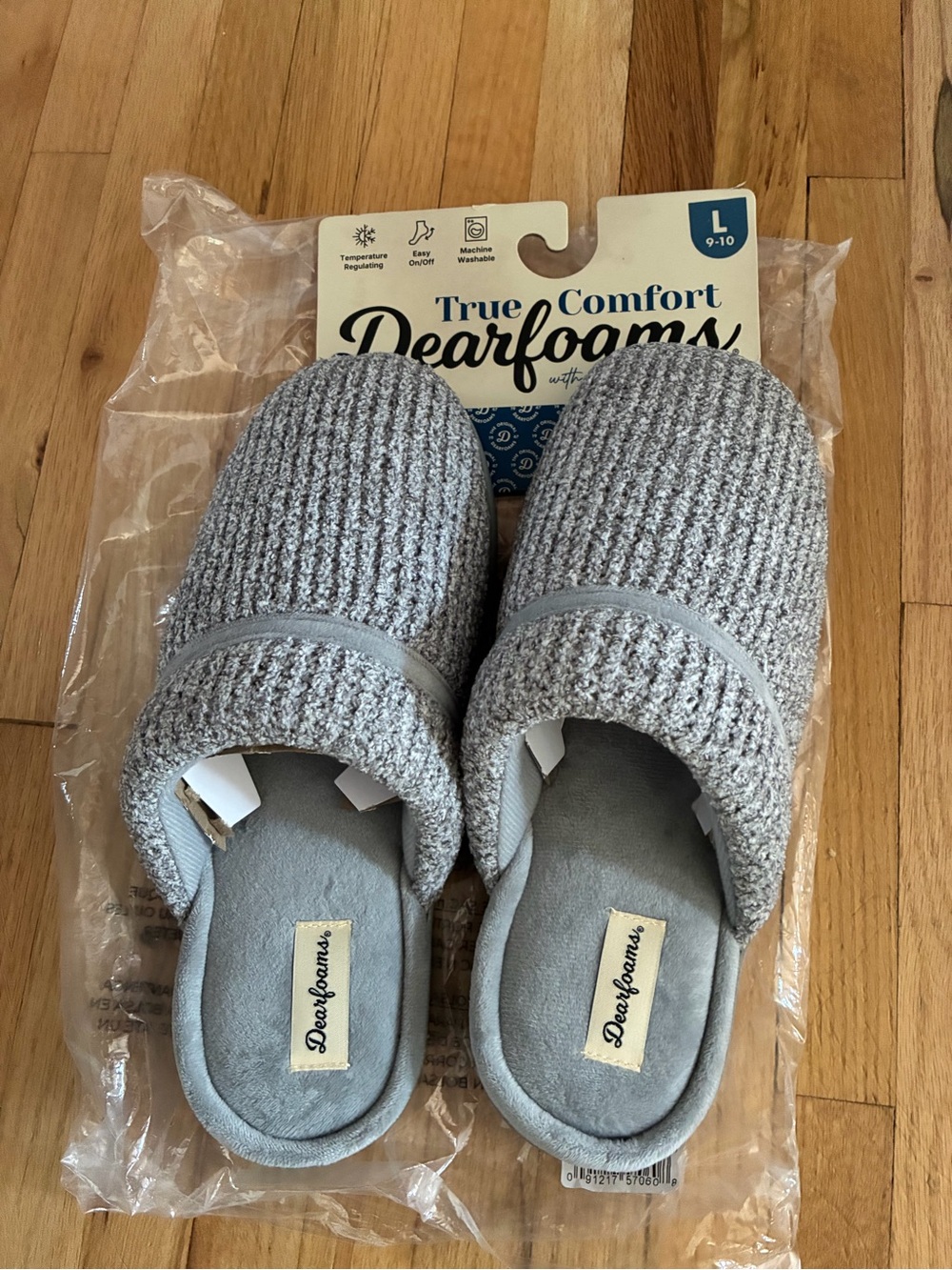 dearfoams Light Gray Knit Slip-On Cozy Slippers